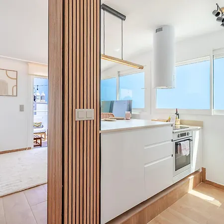 Sandora Pearl - Sea View Penthouse With Jacuzzi, Steps From The & Old Town Albufeira