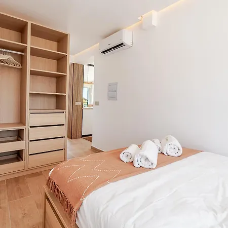 דירה Sandora Pearl - Sea View Penthouse With Jacuzzi, Steps From The & Old Town אלבופיירה